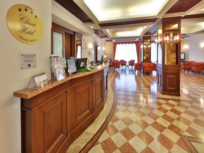Best Western Classic Hotel เรจโจเอมิเลีย ภายนอก รูปภาพ